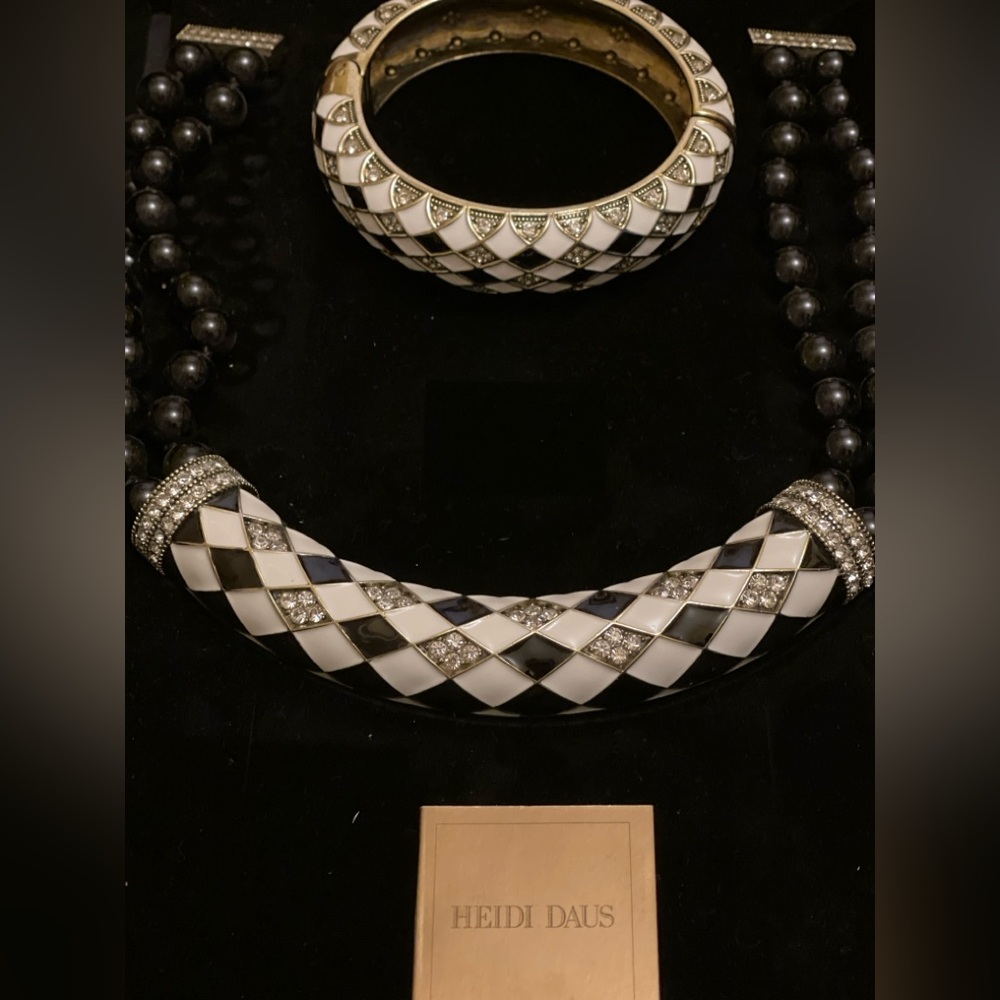 Heidi Daus bangle & necklace